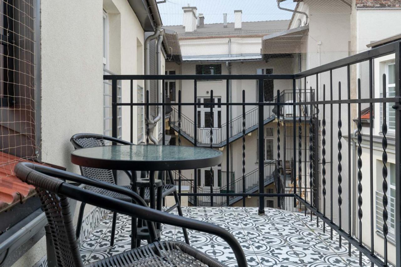 Saint Florian's - Old Town Luxury - By Upstairs Apartment Krakau